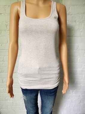 Old Navy Women's Ribbed Scoop Neck Tank Top - Light Cream